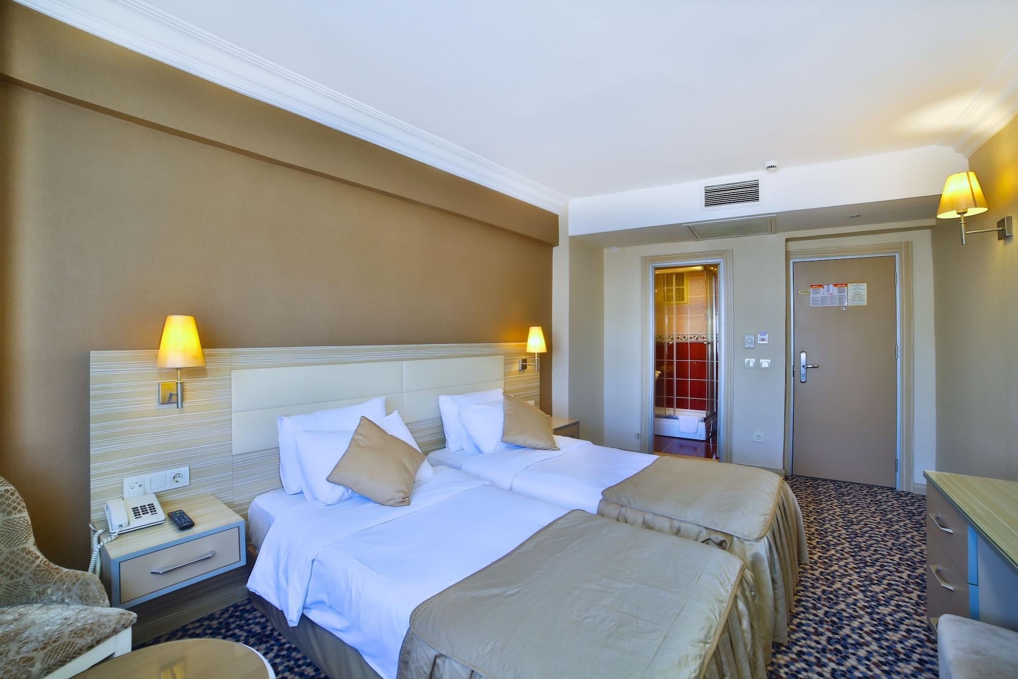 Hotel Grand Emin Istanbul Exterior foto