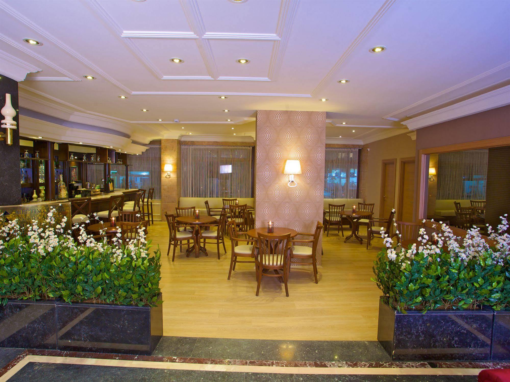 Hotel Grand Emin Istanbul Exterior foto