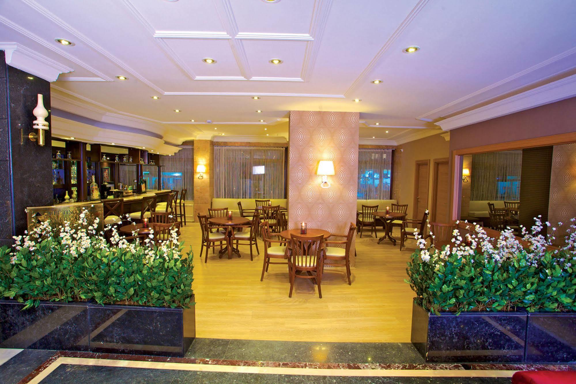 Hotel Grand Emin Istanbul Exterior foto